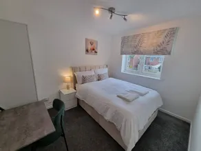 Familyfriendly- Sleeps5- Freeparking- Garden - Image 3