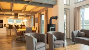 House with terrace, sauna & hot tub | Pet-friendly - Image 2