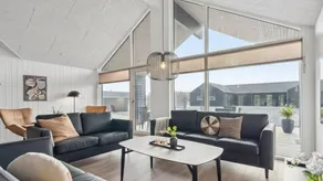 Familienfreundliches wunderschönes Ferienhaus mit privatem Pool und Garten | Haustiere erlaubt - Image 4