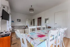 Agréable maison entièrement équipée avec jardin, barbecue et terrasse | Vue mer | Proche de la plage | Parfaite pour le travail à distance - Image 5