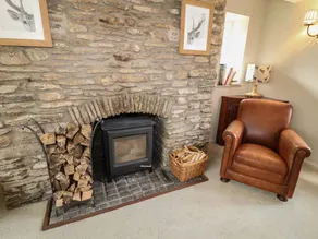 Children-friendly beautiful cottage with garden | Dogs allowed - Image 4