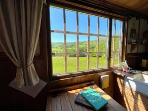 Cottage with jacuzzi | Pets allowed - Image 2
