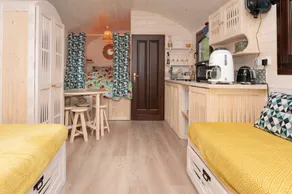 Bed & breakfast with garden, pool & terrace | Garden view - Image 5
