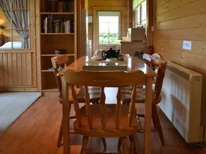 Family-friendly wonderful cottage with barbecue, garden & pool | Dogs allowed - Image 4