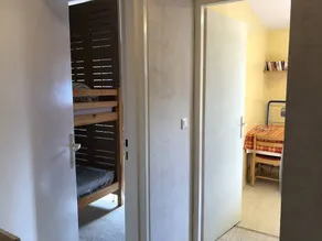 Cozy Studio for 6 Near Slopes with Free Parking & Ski Storage - Image 4