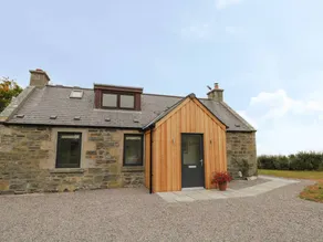 Children-friendly cottage with garden | Beach view | Pet-friendly - Image 2