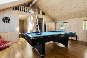 Holiday home with sauna, terrace & jacuzzi - Image 3