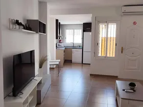 Holiday apartment with terrace - Image 5