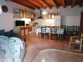 Family-friendly wonderful holiday home with BBQ, garden & terrace | Pet-friendly - Image 4