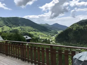 Holiday Home 'D'Aillon' with Mountain Views, Private Terrace, and Wi-Fi - Image 2