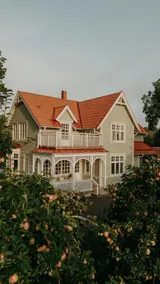 Family-friendly pleasant holiday home with garden, barbecue & terrace | Perfect for remote work - Image 2