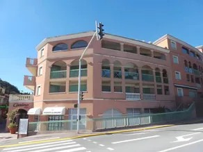 Flat with fast internet, pool & terrace | Close to the beach | Good for workation | Pet-friendly - Image 5