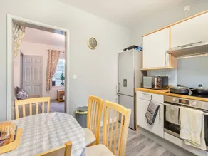 Cottage with barbecue & garden | River view - Image 4