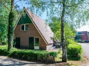 Child-friendly letting with garden, heated pool & sauna | Pet-friendly - Image 5