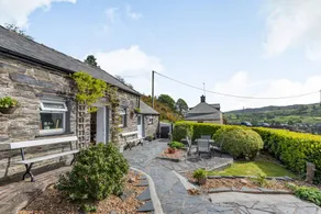 Family-friendly wonderful cottage with garden | Pet-friendly - Image 3