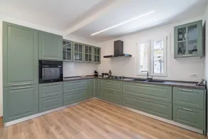 Appartement de vacances entièrement équipé avec terrasse et internet haut débit | Vue ville | Parfait pour le travail à distance | Avec animaux acceptés - Image 3