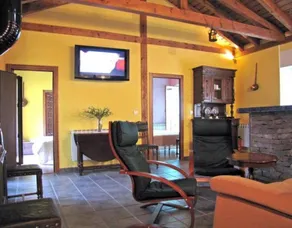 Room 'Habitación Doble' with Mountain View, Shared Terrace and Wi-Fi - Image 5