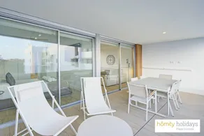 Apartment with pool & terrace - Image 3