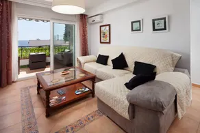 Holiday apartment with terrace | Beach view - Image 4