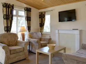 Cottage with BBQ | River view - Image 2