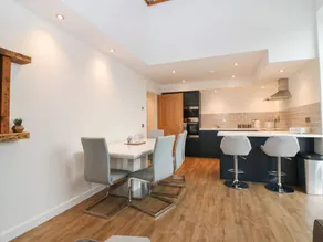 Child-friendly pleasant cottage - Image 5