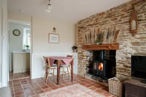 Holiday home with garden | Garden view - Image 4