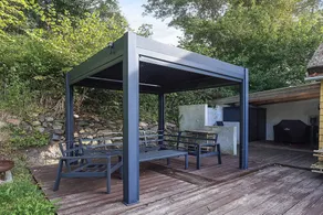 Holiday home with garden, terrace & barbeque | Water view | Pets allowed - Image 3