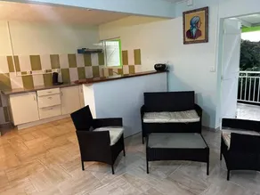 Beautiful apartment with terrace - Image 4