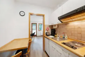 Apartment 'Nr. 2 Rotkelchen' mit gemeinsamer Terrasse, gemeinsamem Garten und WLAN - Image 5
