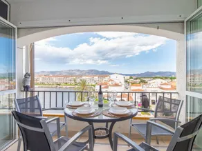 Apartment mit Garten, Pool und Terrasse | Seeblick - Image 2