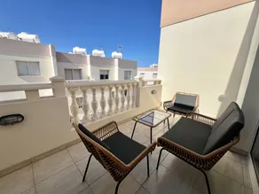 Nice holiday apartment with garden & pool - Image 2