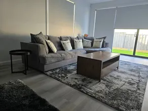 Luxury living accommodation - Image 2