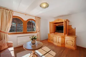 Holiday apartment with garden, terrace & fast internet | Garden view - Image 3