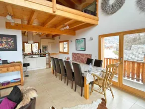 Chalet, à 350m des pistes de ski, sauna, terrasse, balcon, cheminée ou poêle à bois, parking - Image 4