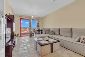 Ferienwohnung mit Terrasse und Pool | Meerblick - Image 3