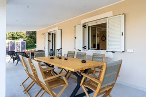 Apartment with garden, BBQ & terrace | Mountain view - Image 2