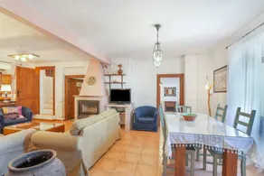 Casa Rural La Trastienda: Mountain views, private pool, Wi-Fi - Image 4
