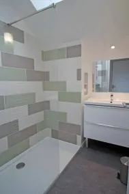 Bed and Breakfast 'Chambre Familiale' with Private Terrace, Shared Garden and Wi-Fi - Image 5