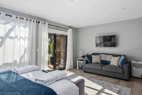 Charming and Tranquil Cabin Rental near Hobart, Tasmania - Image 3