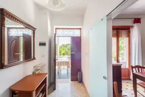 Family-oriented nice villa with terrace & garden | Mountain view | Pets allowed - Image 5