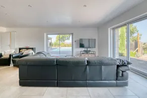 Family-friendly cottage with garden, sauna & pool | Lake view | Suitable for remote work | Pet-friendly - Image 4