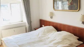 Holiday apartment with sauna & pool | Perfect for remote work - Image 2