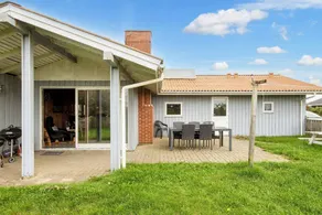 Fully equipped charming house with garden, terrace & sauna | Dogs allowed - Image 2