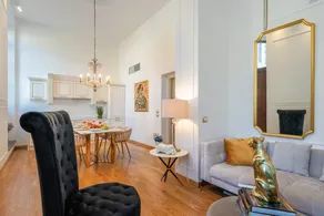 Charming holiday home with garden | Close to Lucca Cathedral | City view - Image 5