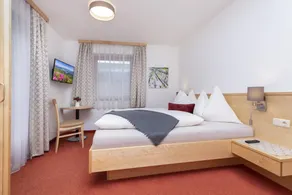 Flat with terrace, barbecue & garden - Image 3