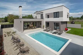 Detached Villa, Garden With Private Pool, Covered Terrace, Bbq, Table Tennis - Image 3