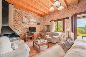 Sa Sort Alaró – Charming House with Pool and Mountain Views - Image 4
