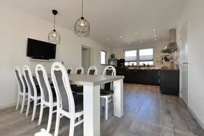 Charmante villa entièrement équipée avec jardin, sauna et terrasse | Vue nature - Image 3