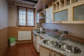 House with fast internet, garden & barbecue - Image 5