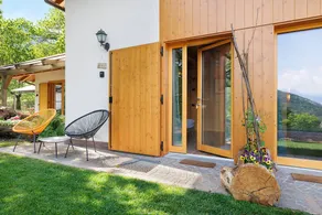 B&B with garden, terrace & barbecue | Garden view - Image 3